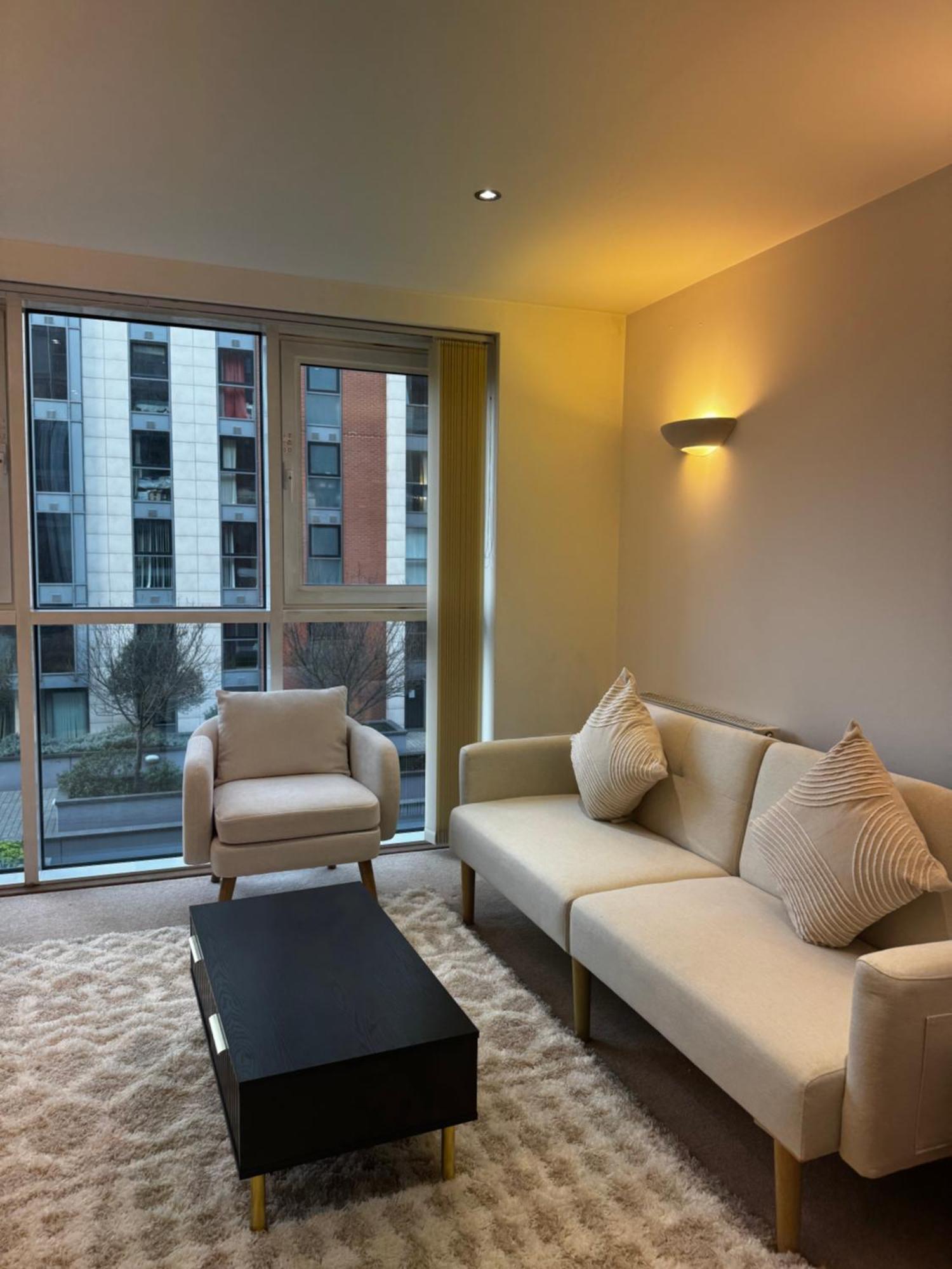Apartamento Entire Flat Excel, Ifs Clouds, O2 Arena, Airport